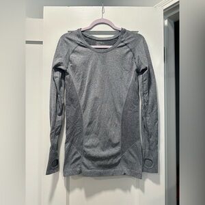 Zella Gray Long Sleeves Active Top Size Small